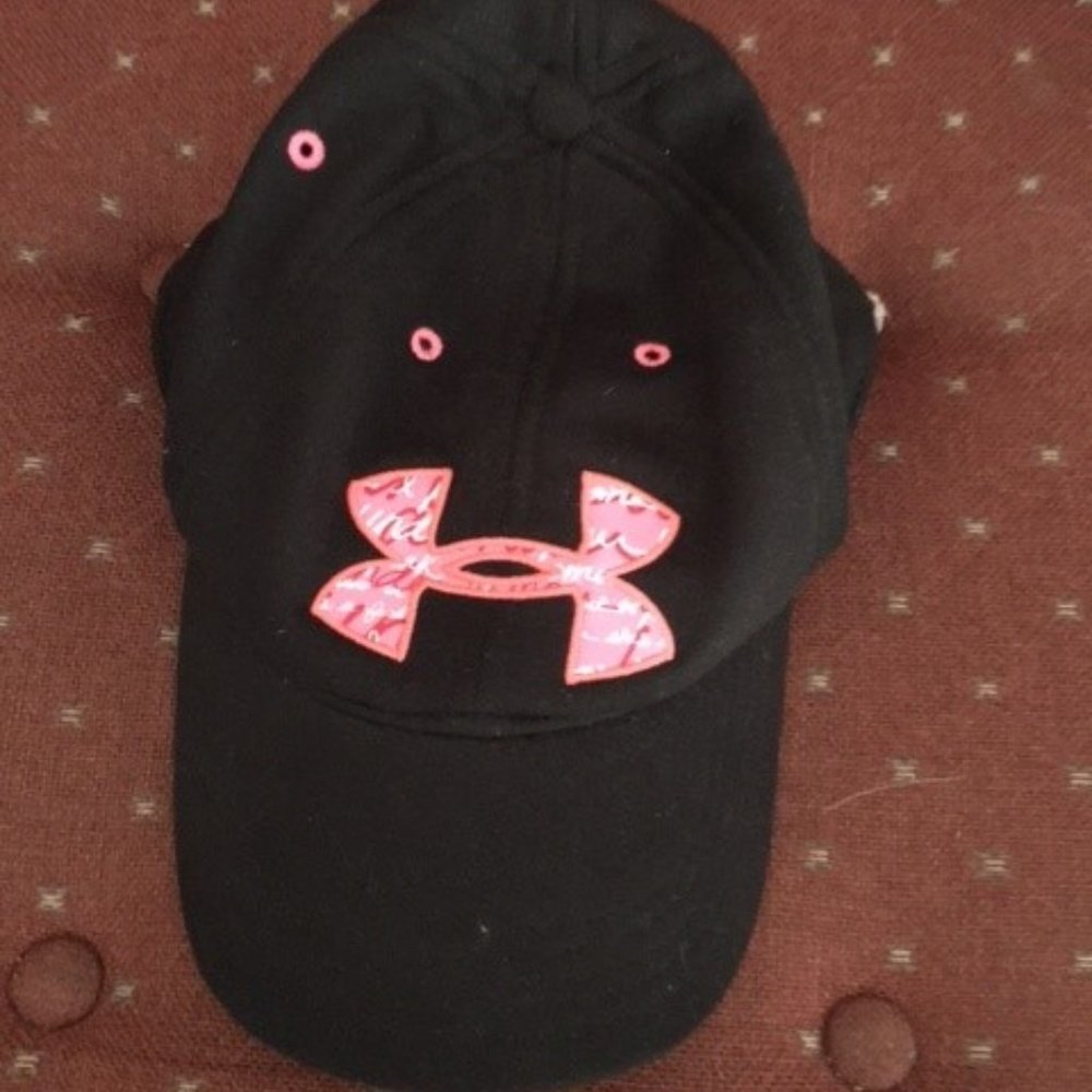 Womens Black Under Armour baseball cap OS
